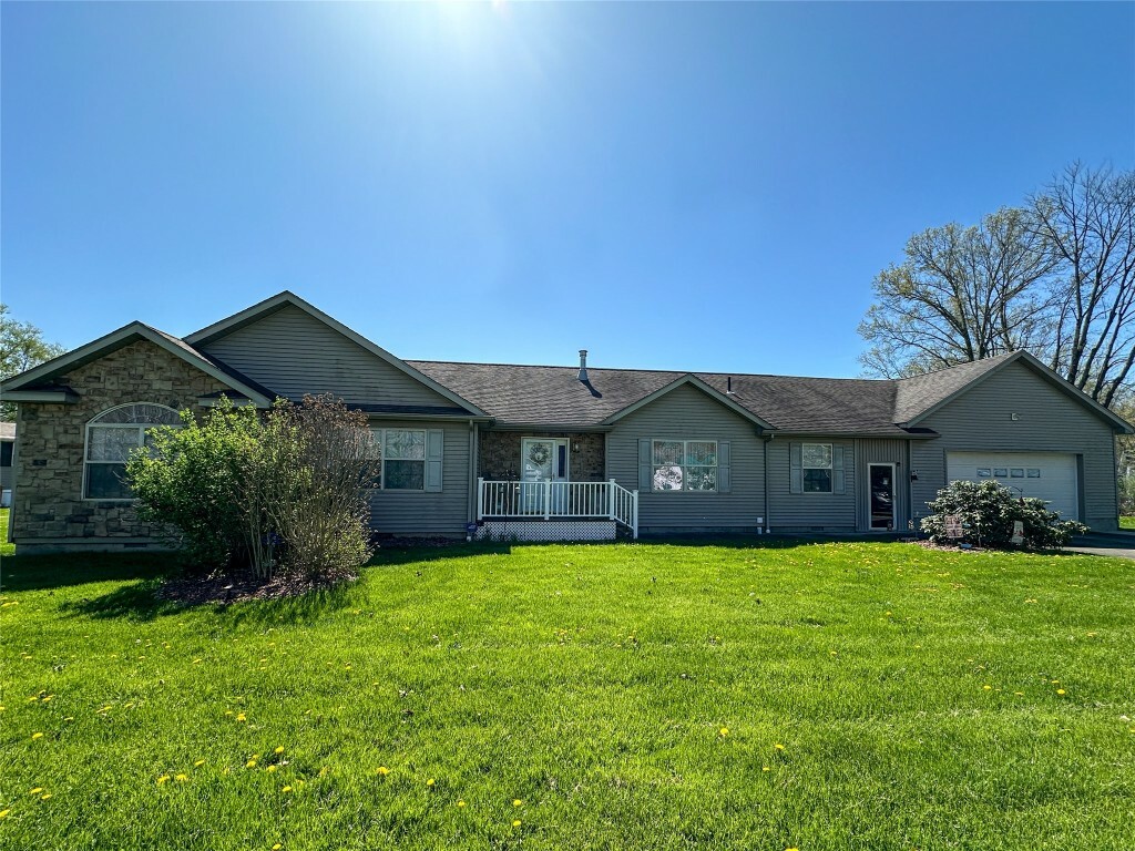 Property Photo: 9874 Seneca Trail PA 16424