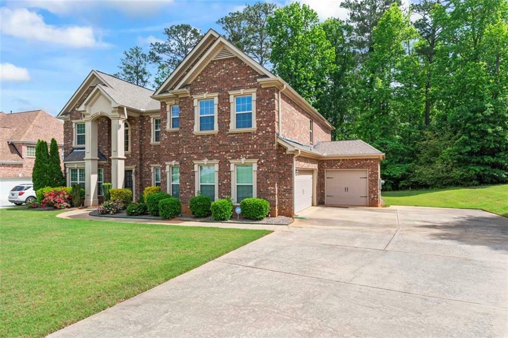Property Photo: 305 Spooner Drive GA 30252