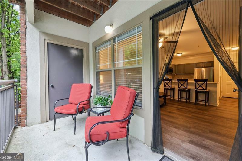 Property Photo: 5559 Glenridge Drive 1103 GA 30342