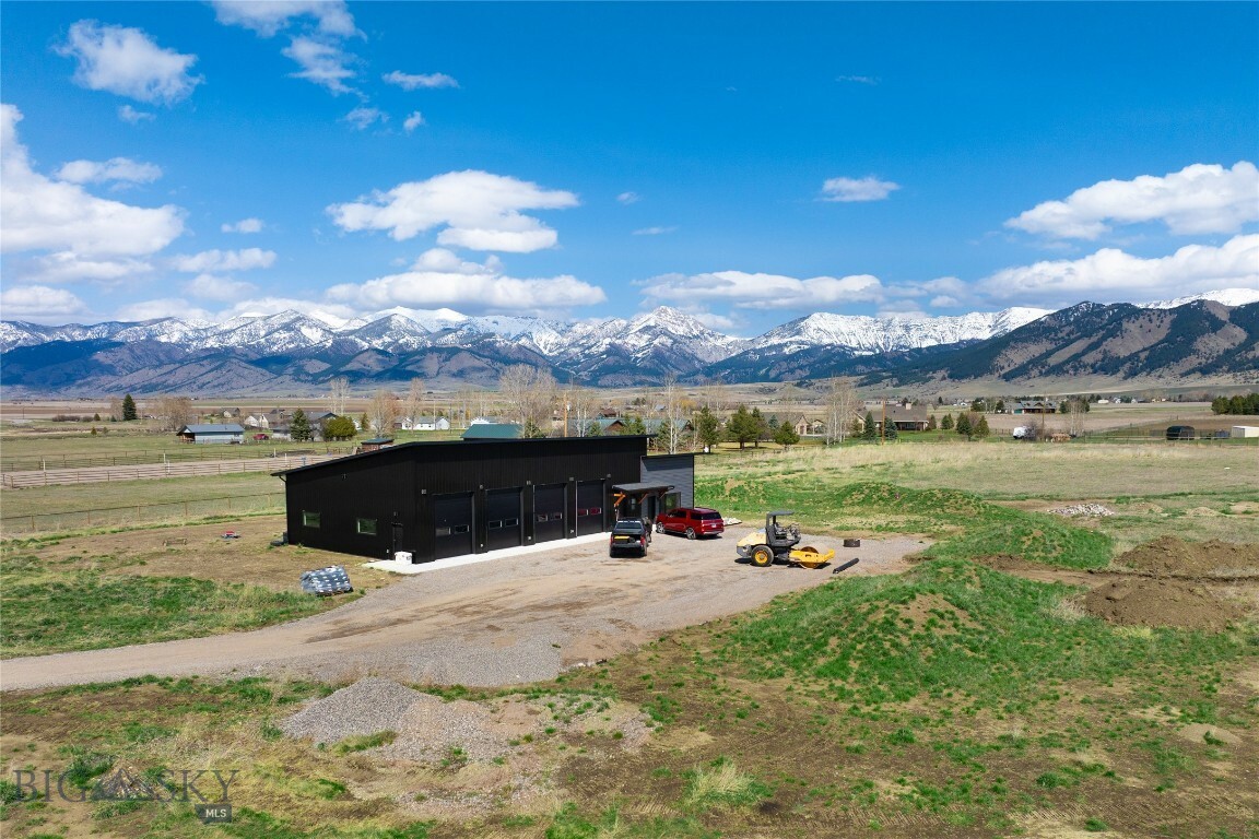 Property Photo: 7560 Springhill Road MT 59714