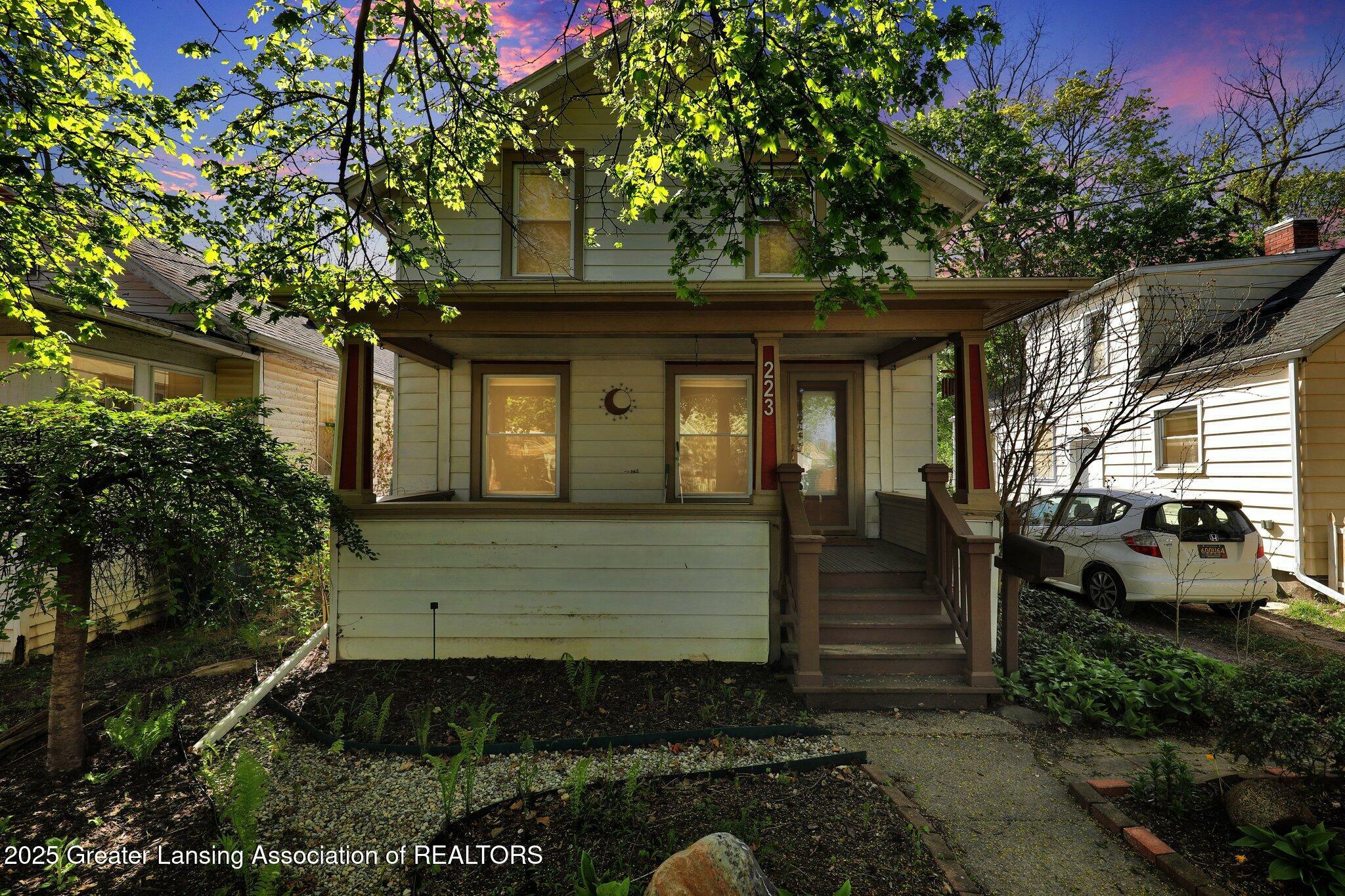 223 N Fairview  Lansing MI 48912 photo