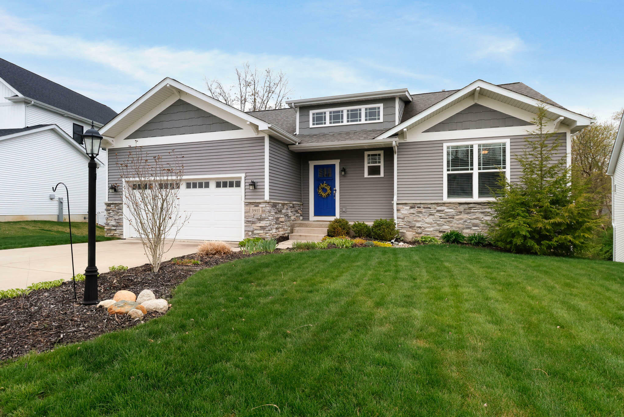 3911 Crown Drive  Valparaiso IN 46383 photo