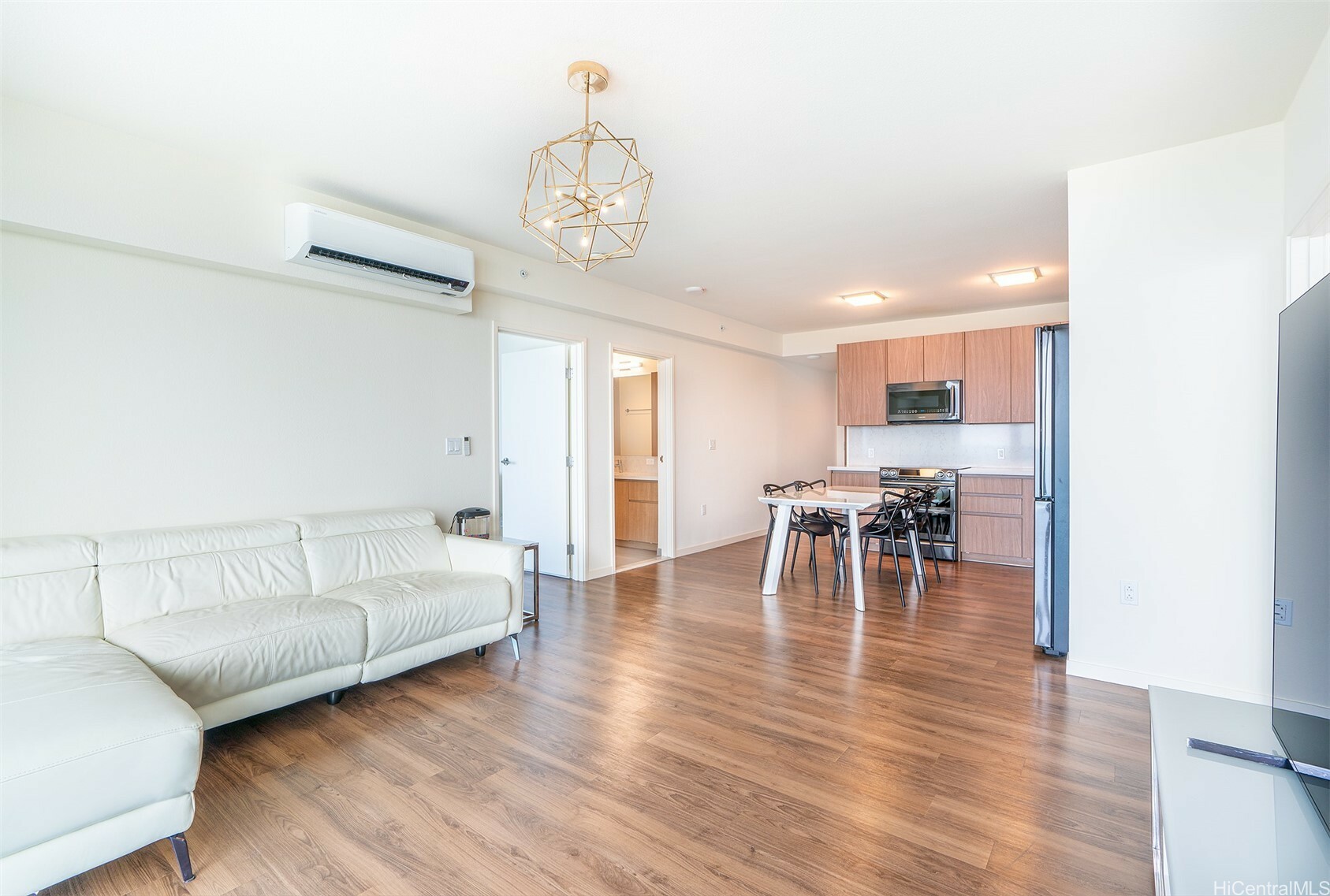 Property Photo: 1391 Kapiolani Boulevard 3311 HI 96814