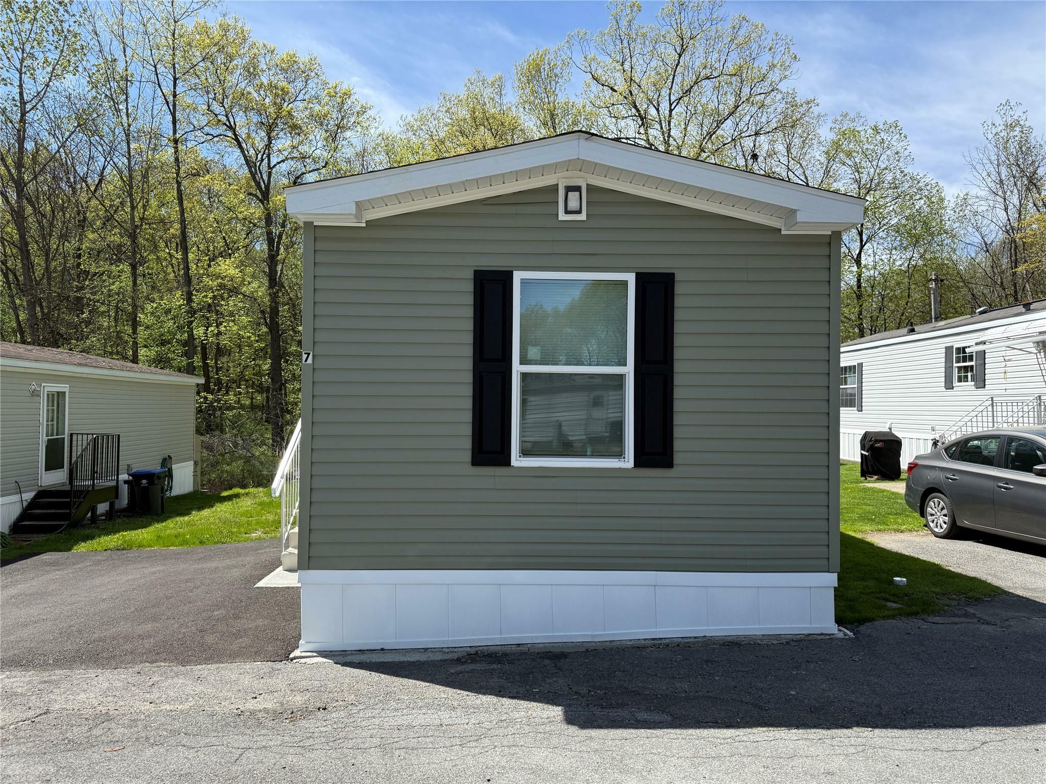 Property Photo: 3146 Route 9W 7A NY 12553