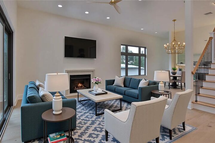 Property Photo:  519 W Davis Boulevard  FL 33606 