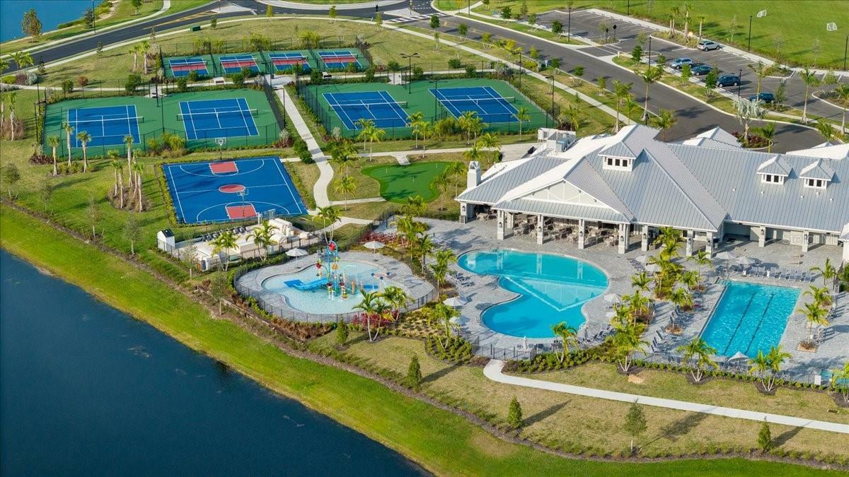 Property Photo: 5523 Sapphire Stone Cove FL 34211