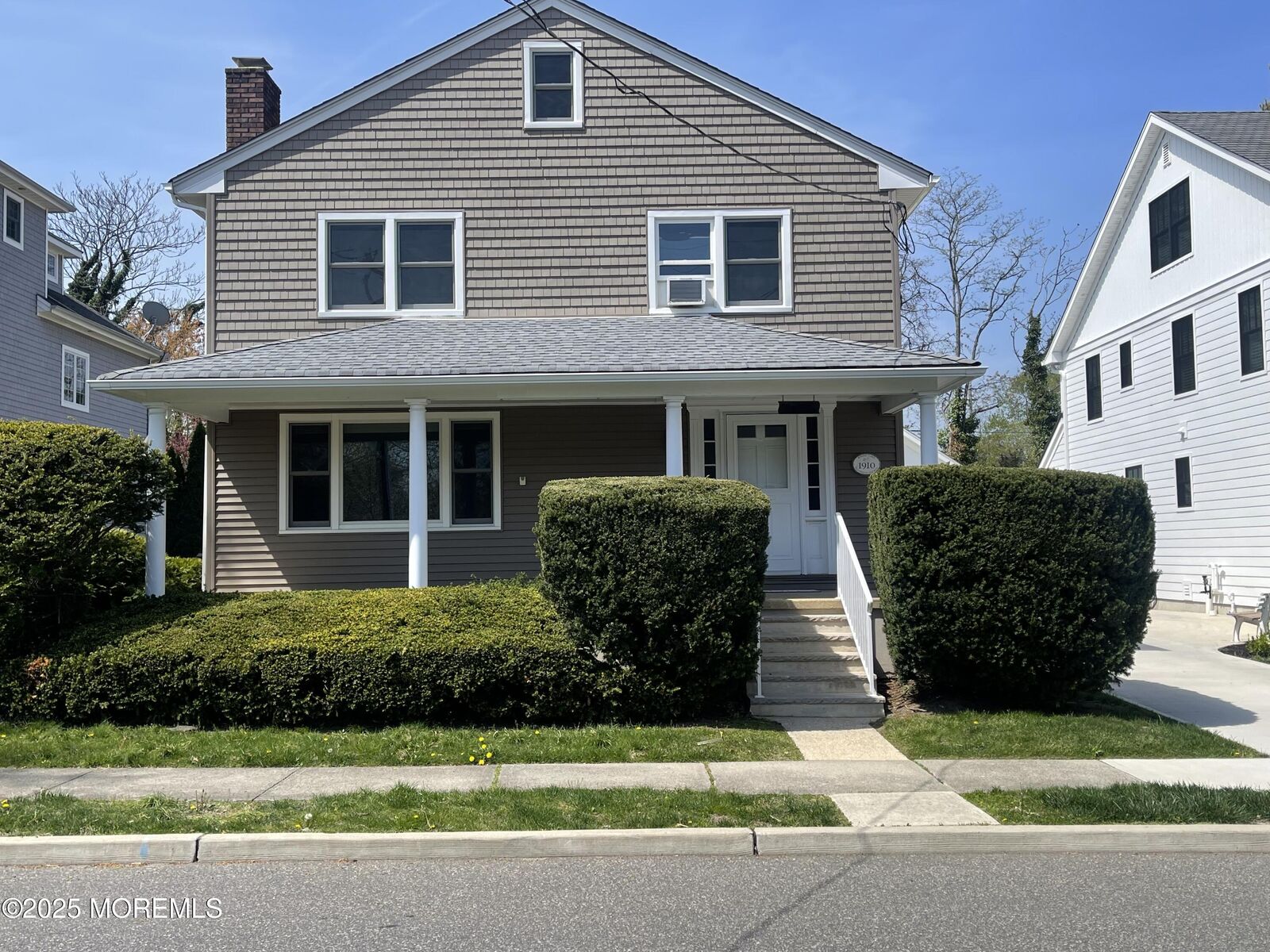 Property Photo:  2015 5th Avenue  NJ 07762 
