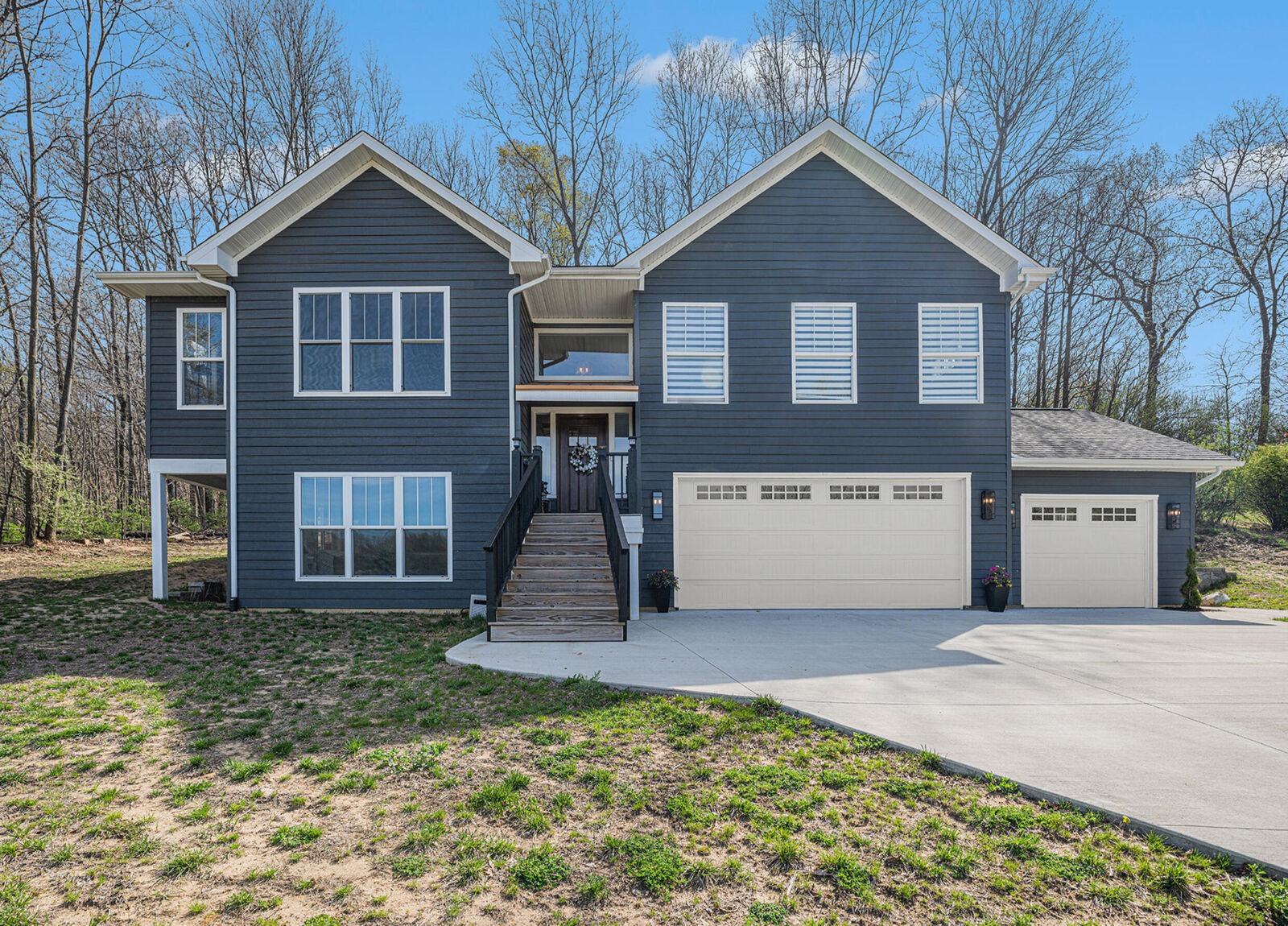 Property Photo:  66 Summerset Drive  MI 49009 