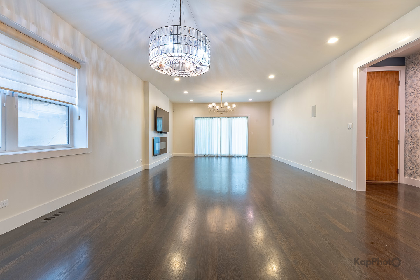 Property Photo: 1146 W Hubbard Street 1E IL 60642