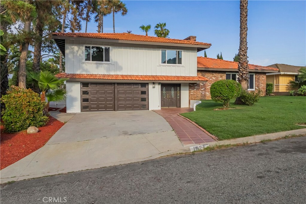 Property Photo: 1624 Doverfield Avenue CA 91745