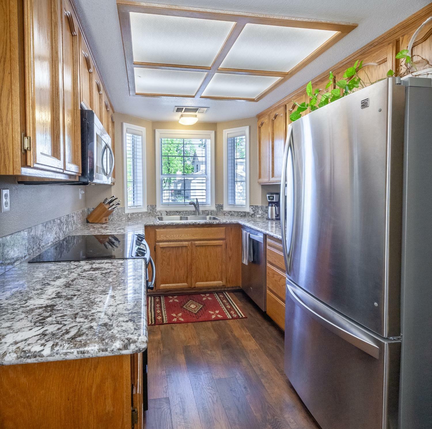 Property Photo: 654 David Circle CA 95667