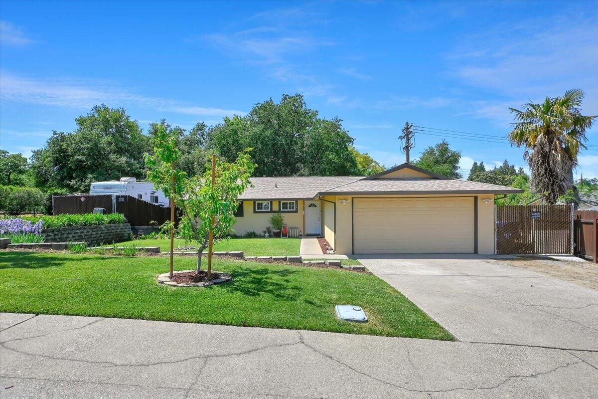 Property Photo:  5401 Norway Drive  CA 95662 
