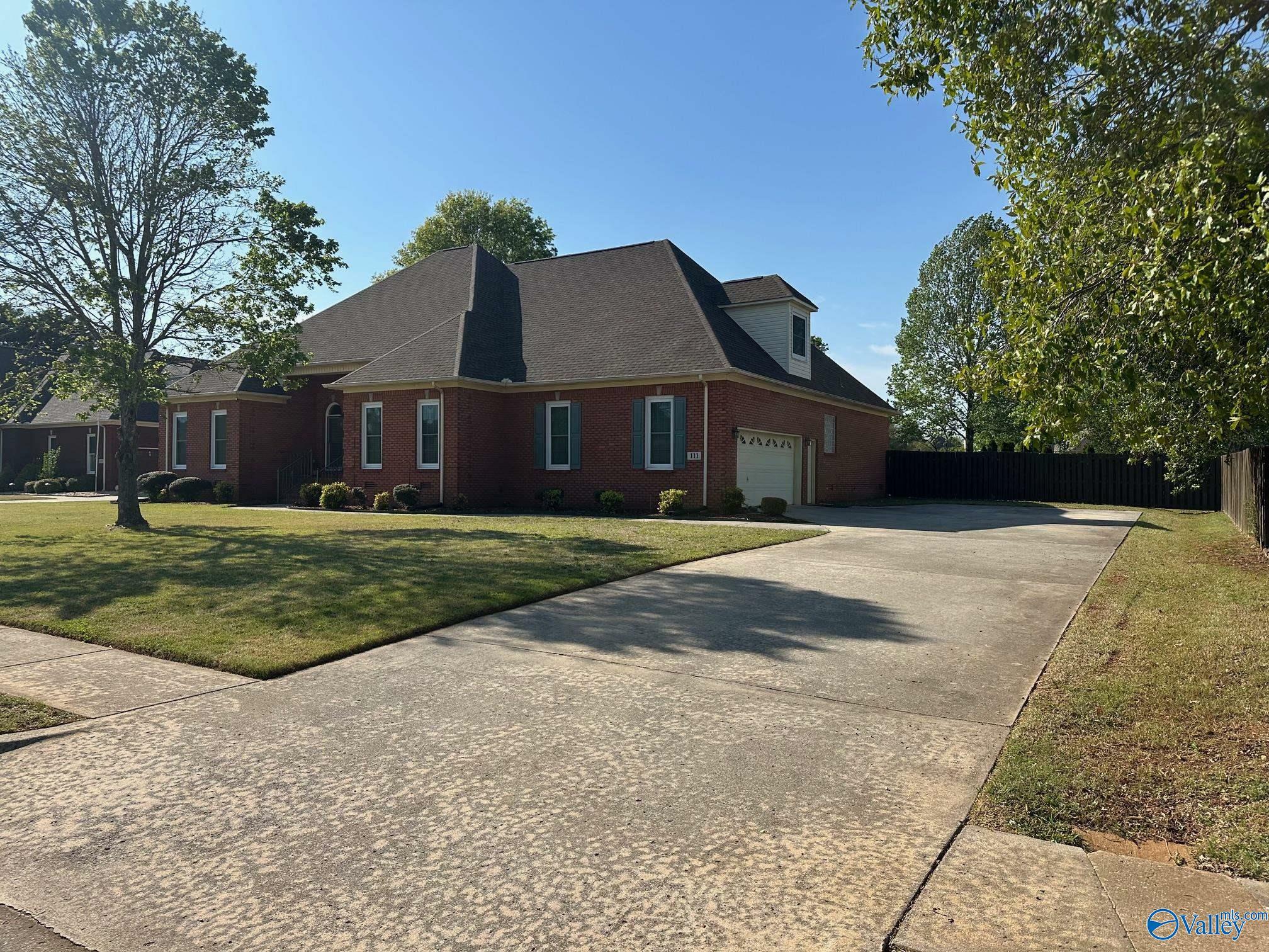 Property Photo:  111 Waterleaf Road  AL 35811 