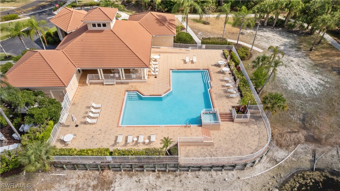 Property Photo: 8310 Big Acorn Circle 10B FL 34119