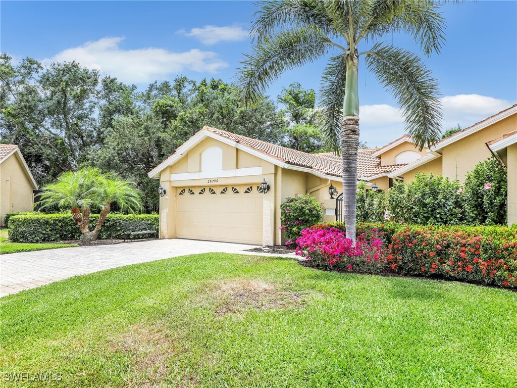 Property Photo: 28796 Hunters Court FL 34135
