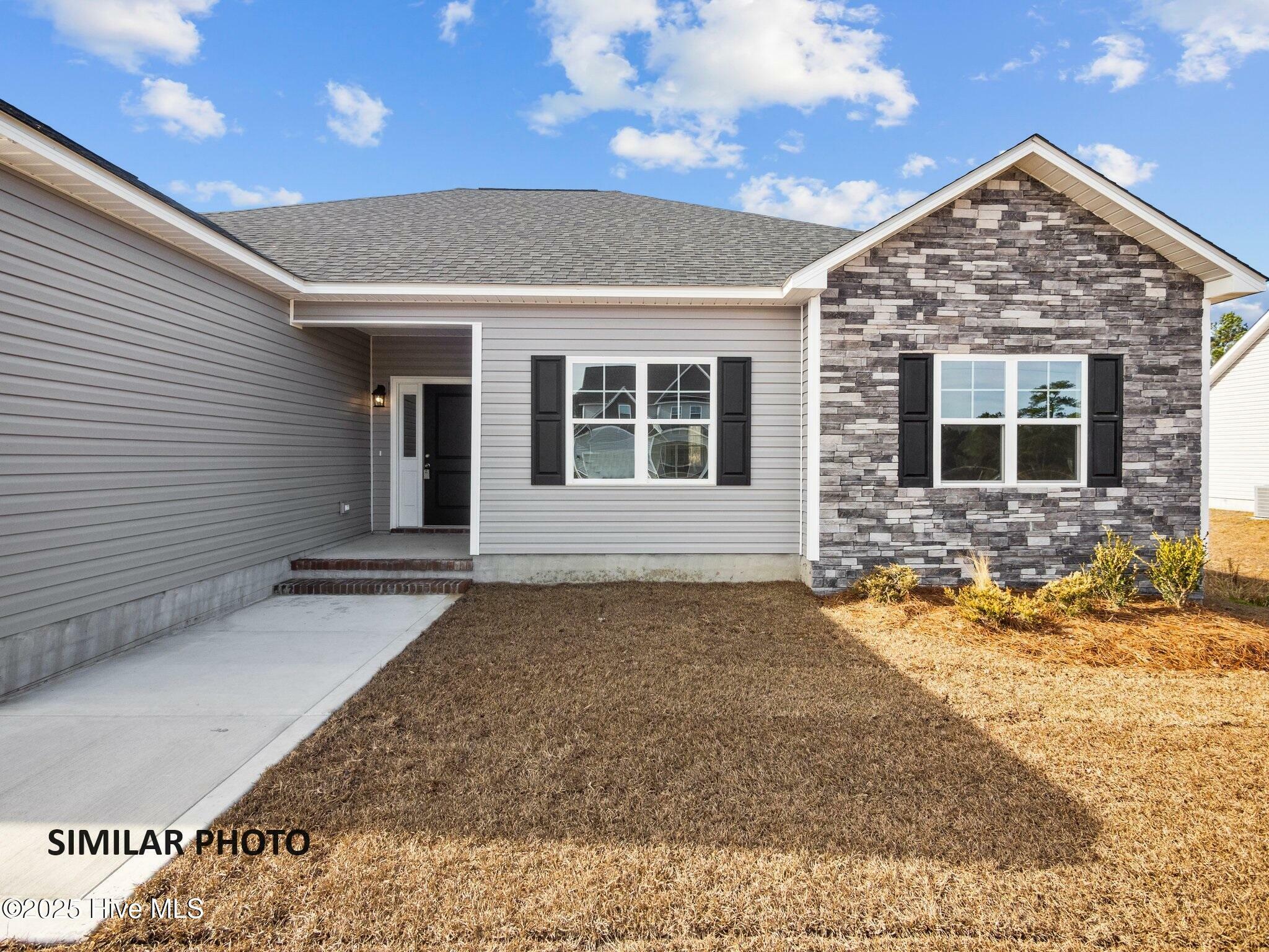 Property Photo: 412 Windermere Road NC 28539