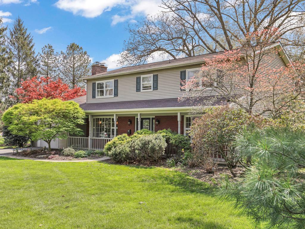 Property Photo: 72 Hillcrest Dr PA 18840