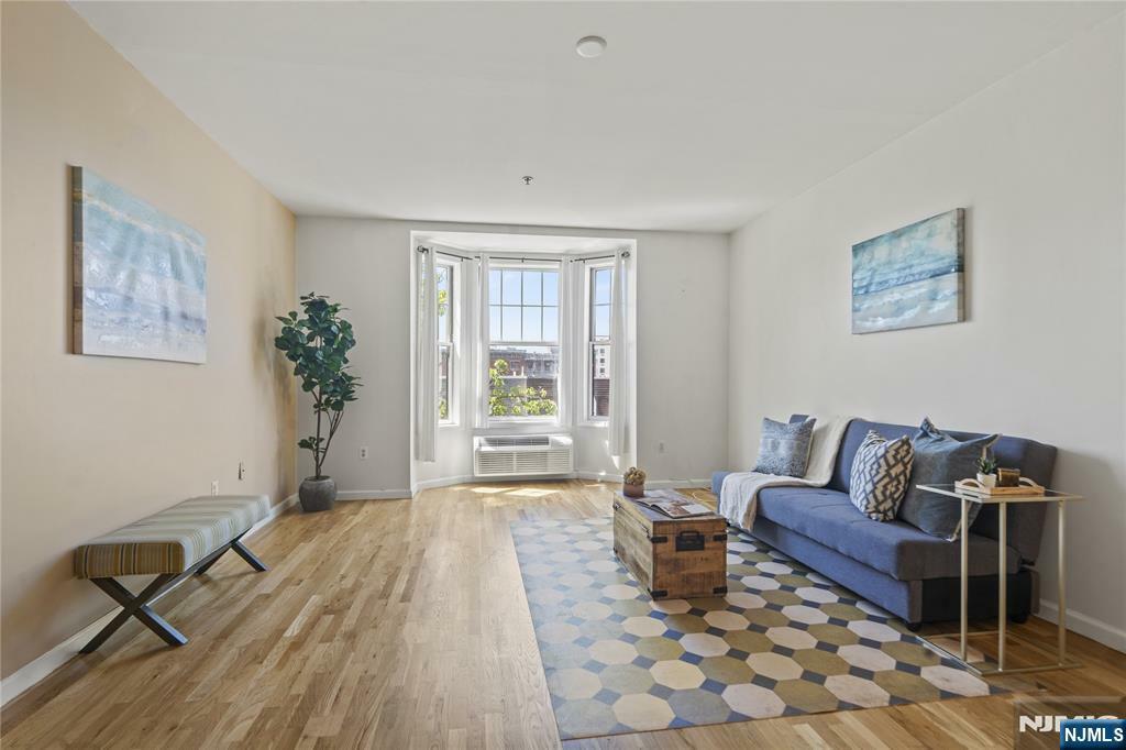Property Photo: 81 Grand Street 4B NJ 07030
