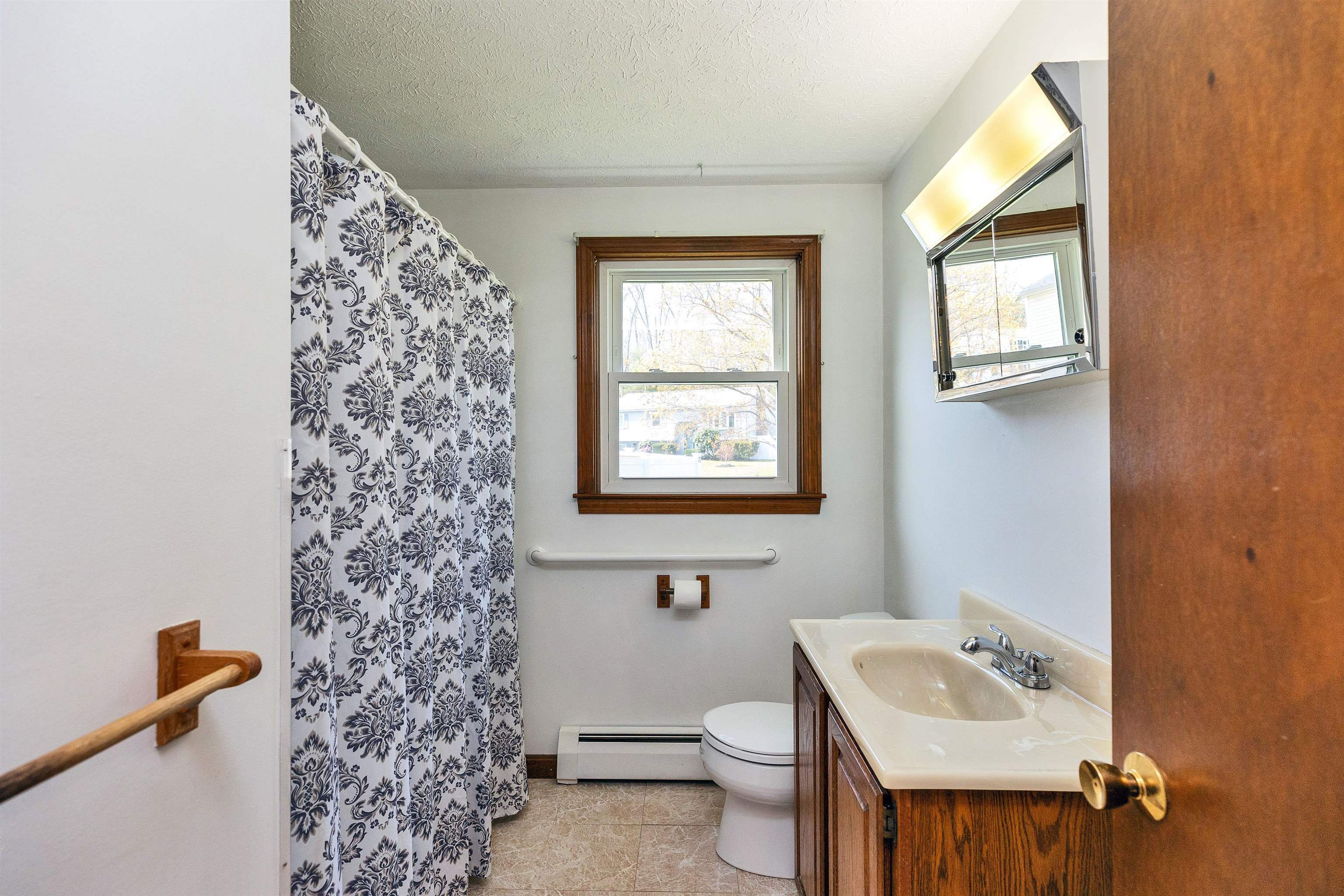 Property Photo: 289 Patricia Lane NH 03104
