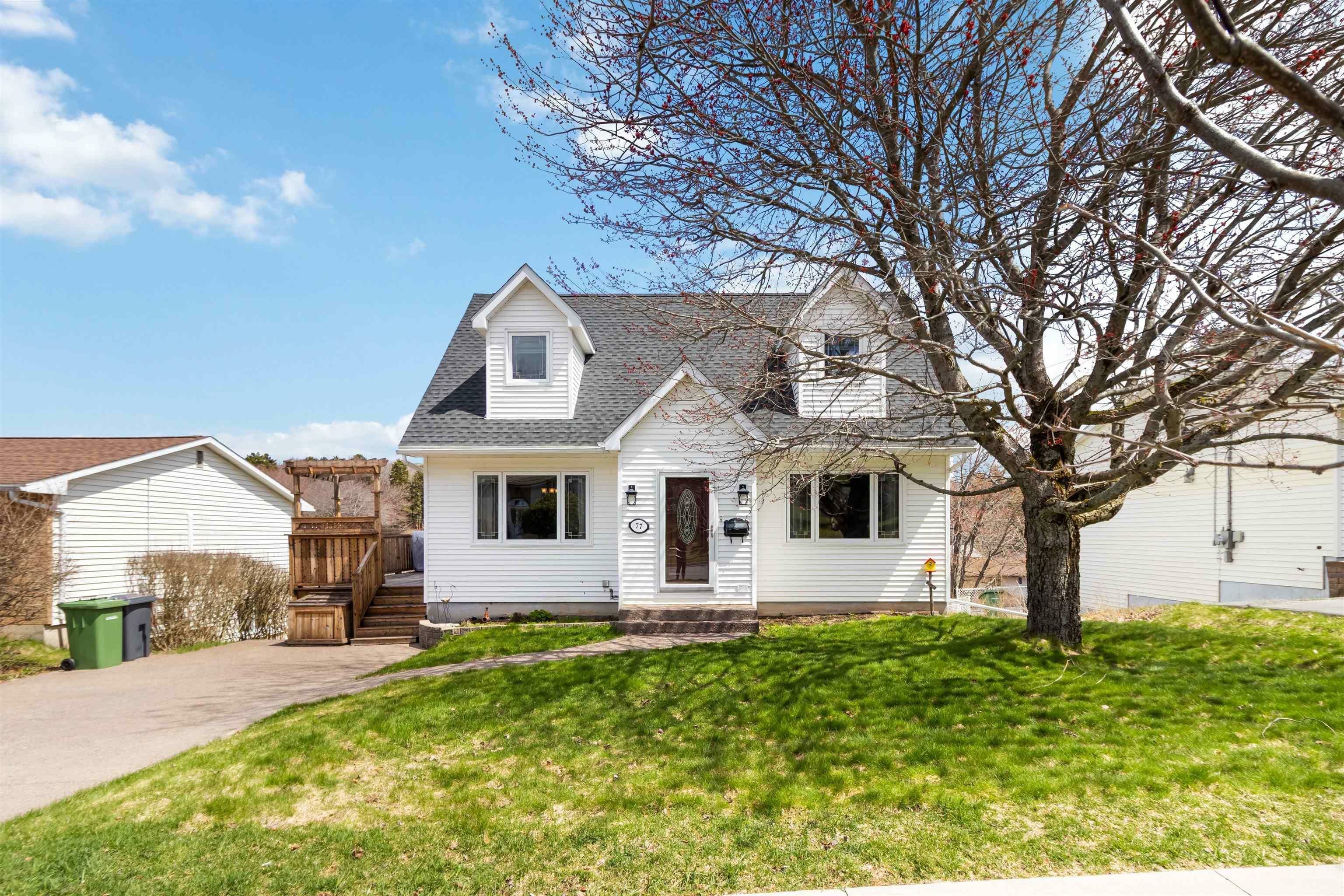 Property Photo:  77 Wildwood Boulevard  NS B2W 2L9 