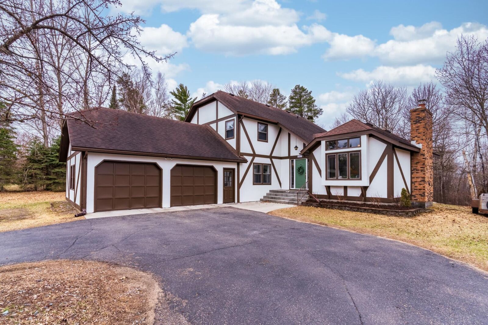 Property Photo:  2825 Florence Lane NW  MN 56601 