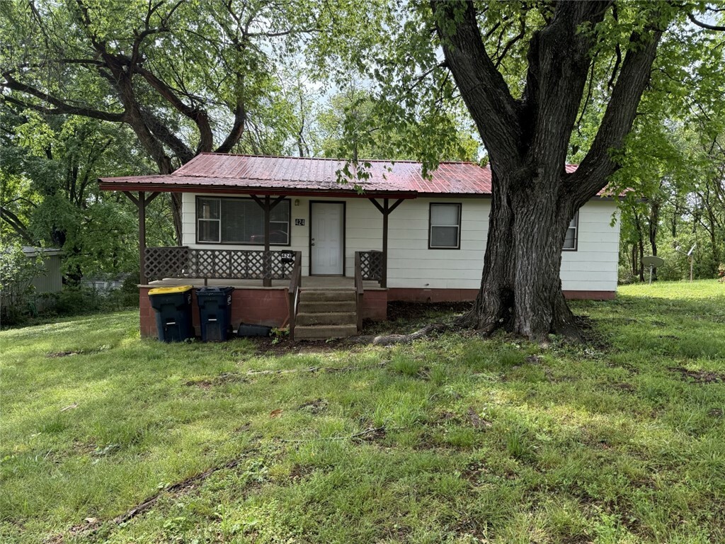 424 N Olive Street  Harrison AR 72601 photo