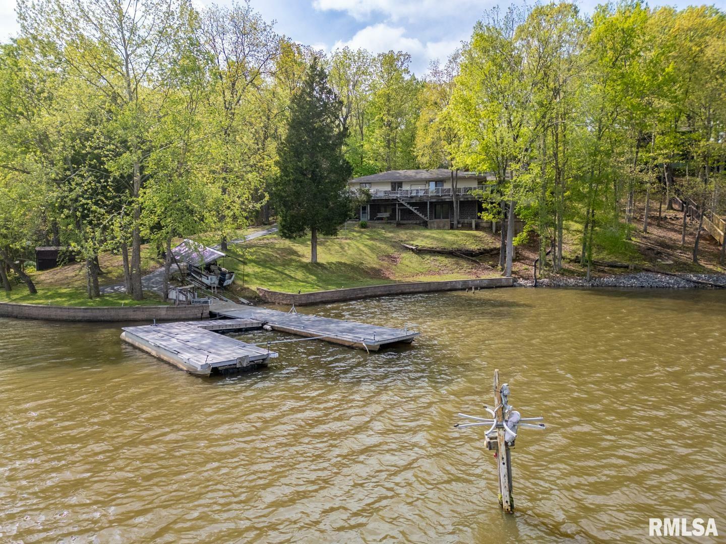 Property Photo: 2581 S Lakeshore Drive IL 62939
