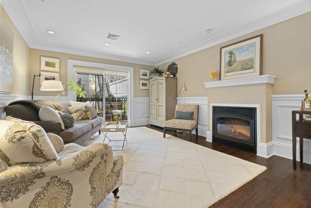 Property Photo: 606 East Fourth Street 203 MA 02127