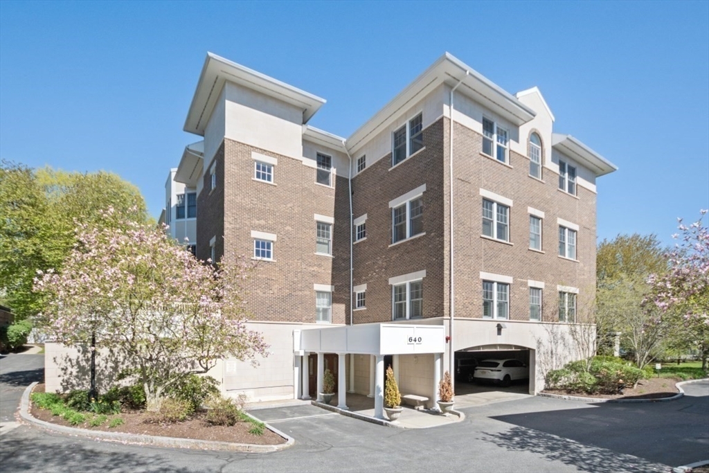 Property Photo: 640 Hammond Street 301 MA 02467