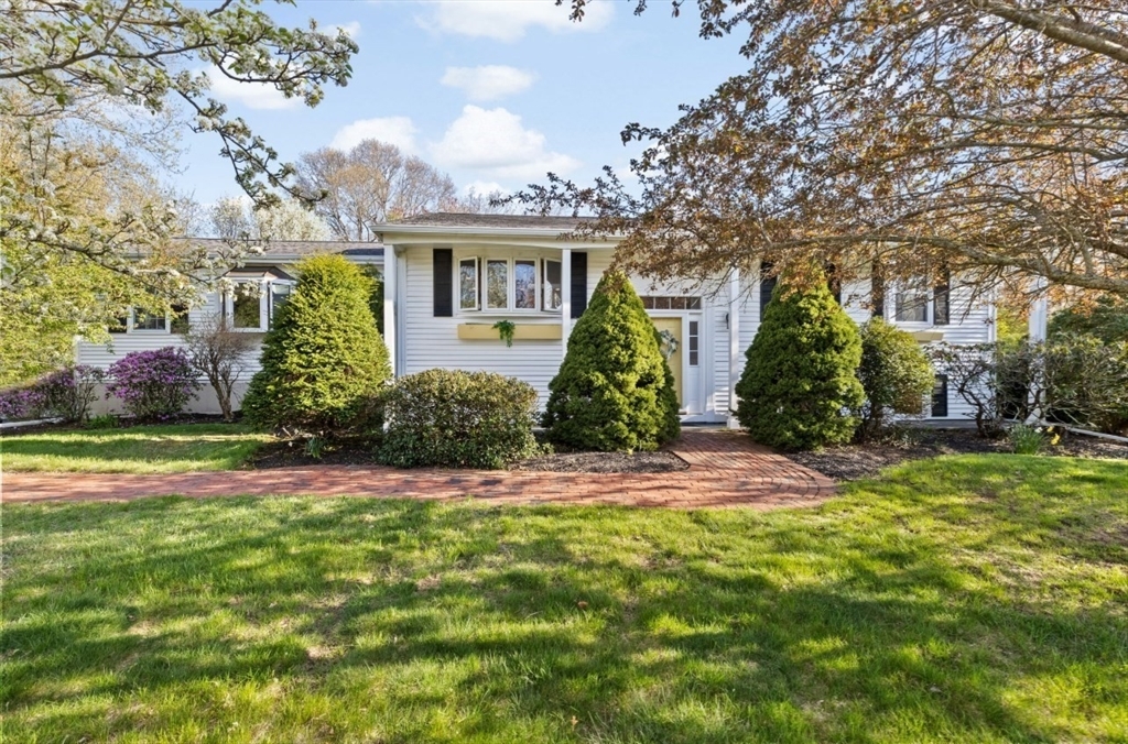 Property Photo: 63 Chandler Dr MA 02050