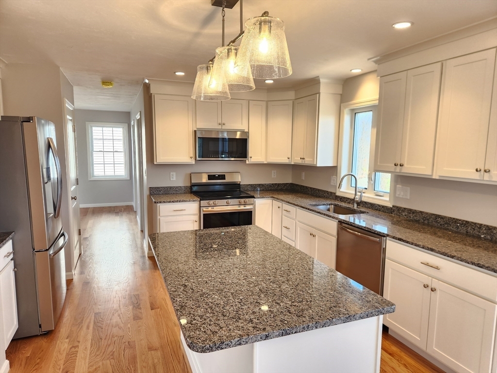 Property Photo:  53 Kelly Lane  MA 01904 