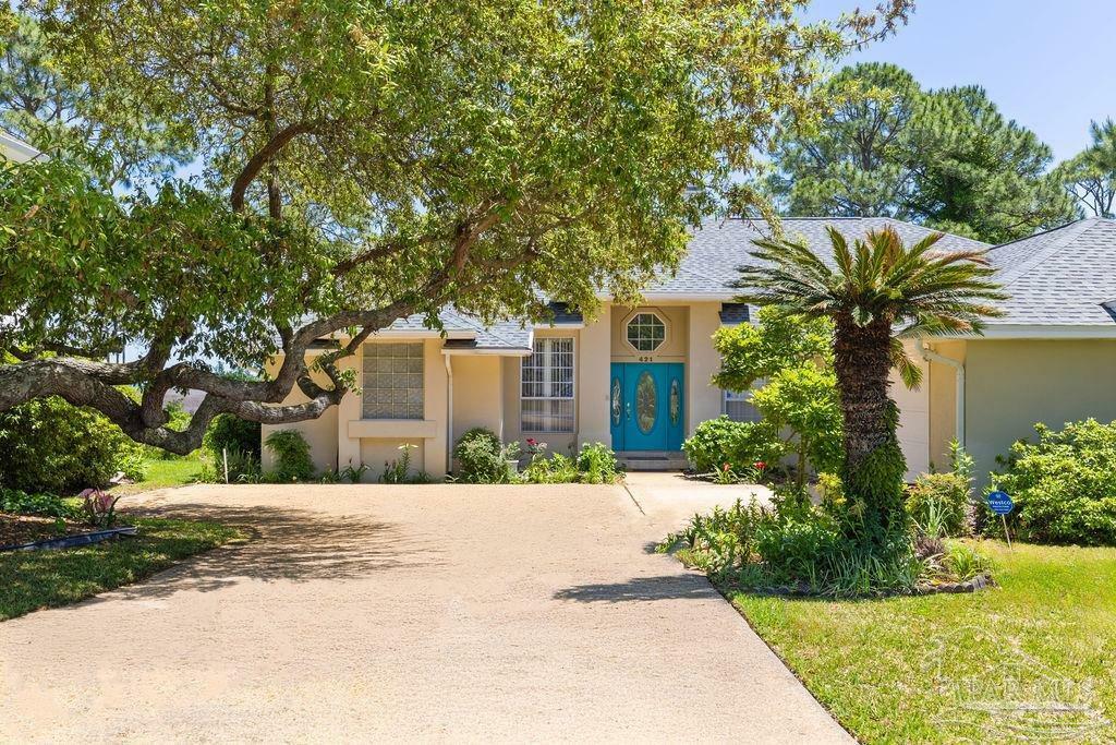 421 Emerald Pointe Dr  Mary Esther FL 32569 photo