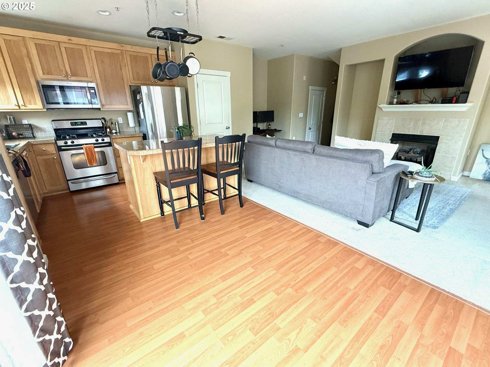 Property Photo: 22832 SW Forest Creek Dr 203 OR 97140