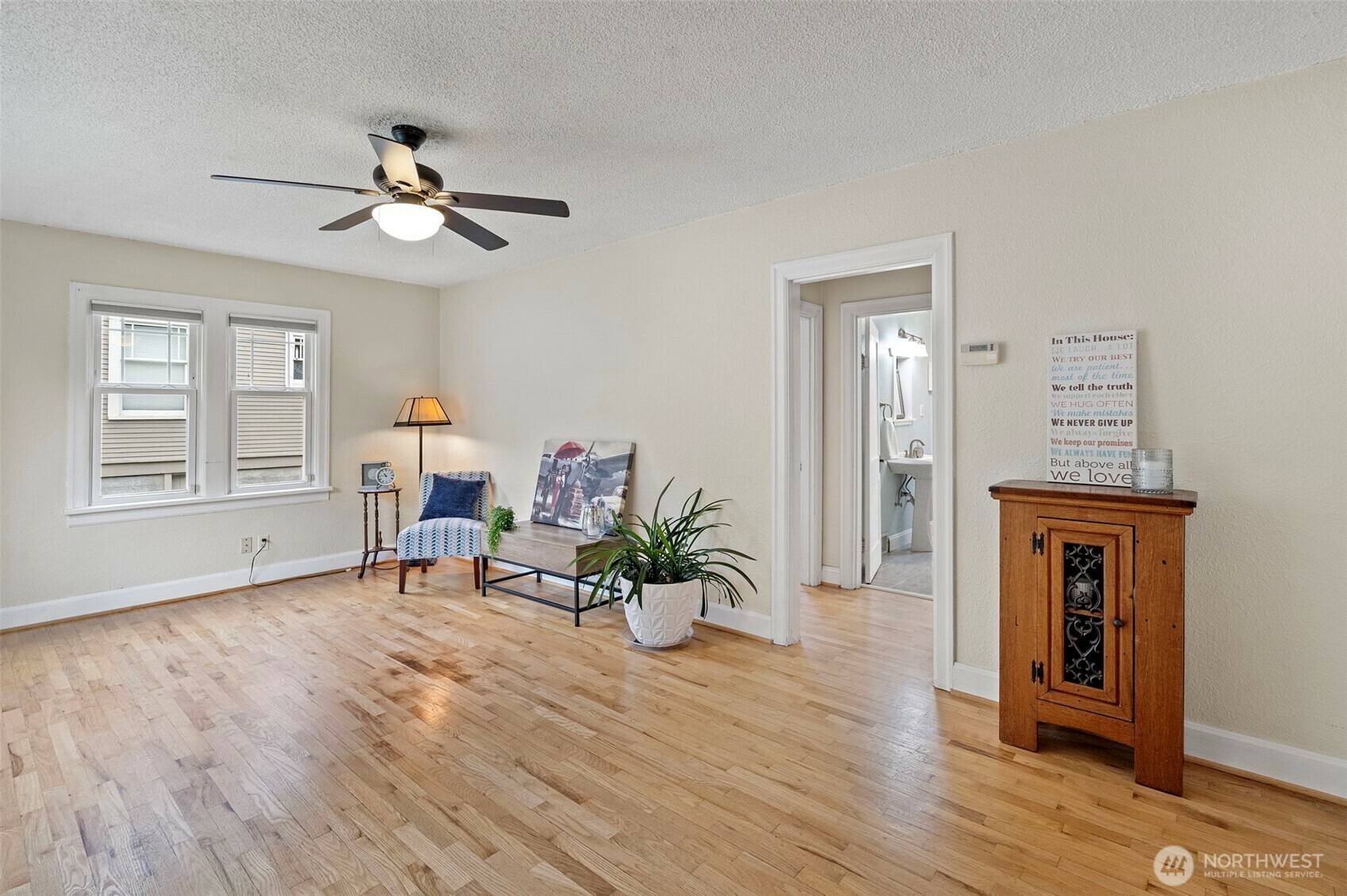 Property Photo: 514 NE 5th Street WA 98372