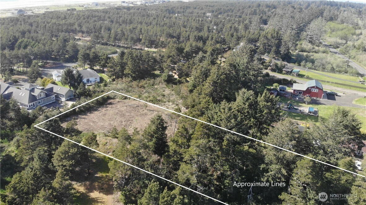 Property Photo: 605 W Claymore Lane WA 98595