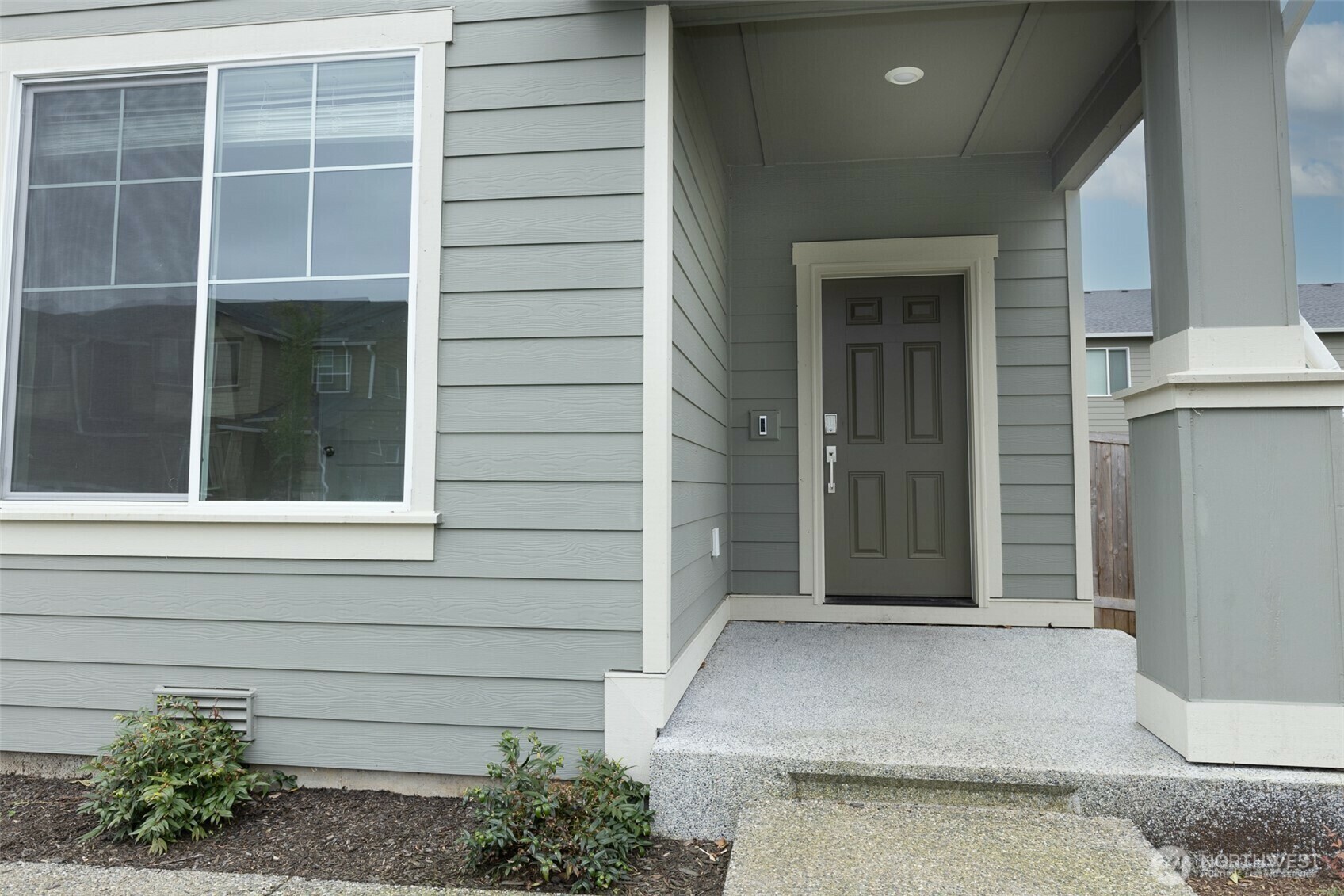 Property Photo: 908 Wyndham Place WA 98294