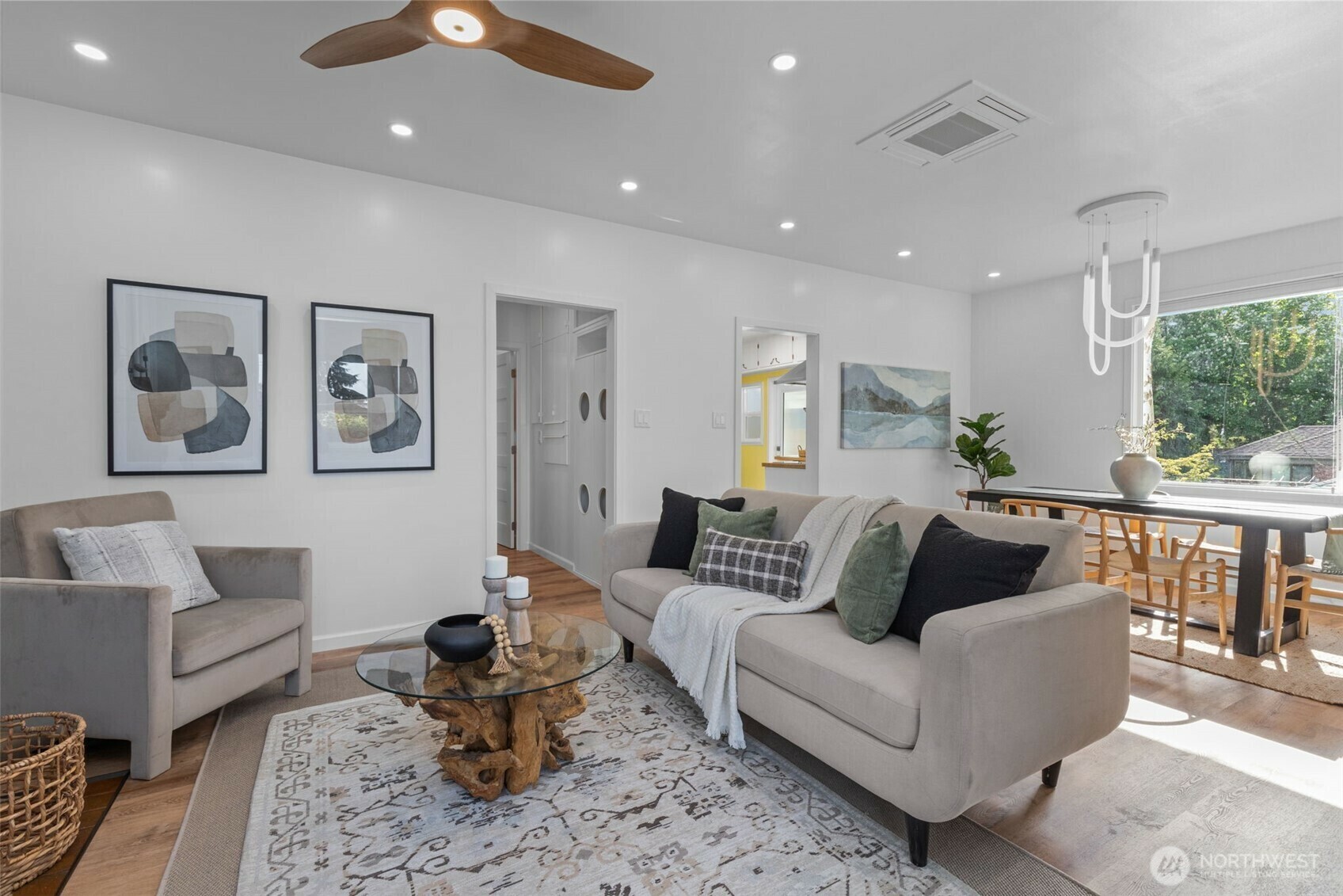 Property Photo: 11 W Fulton Street WA 98119