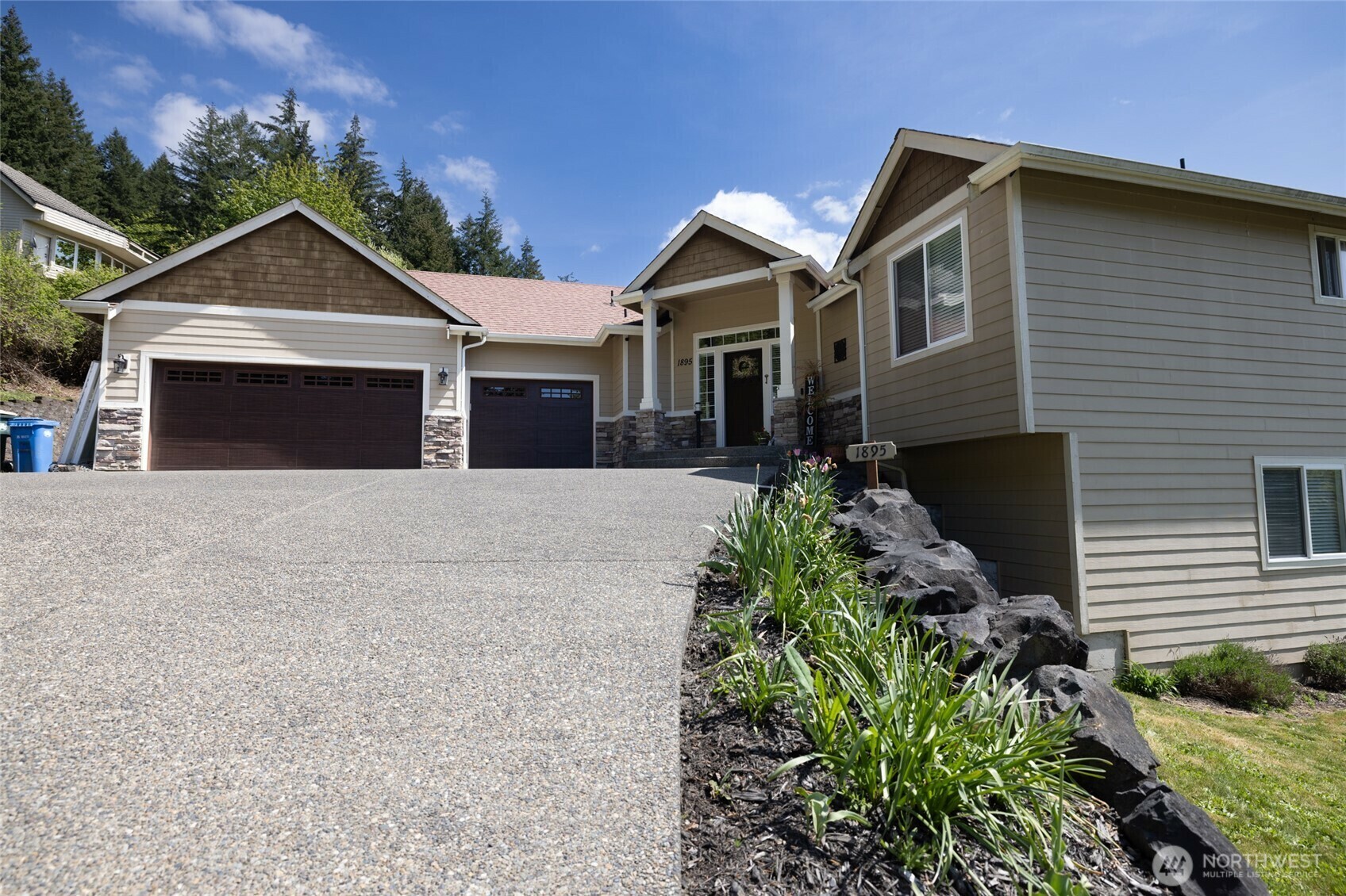 Property Photo: 1895 SE Maple Drive WA 98532