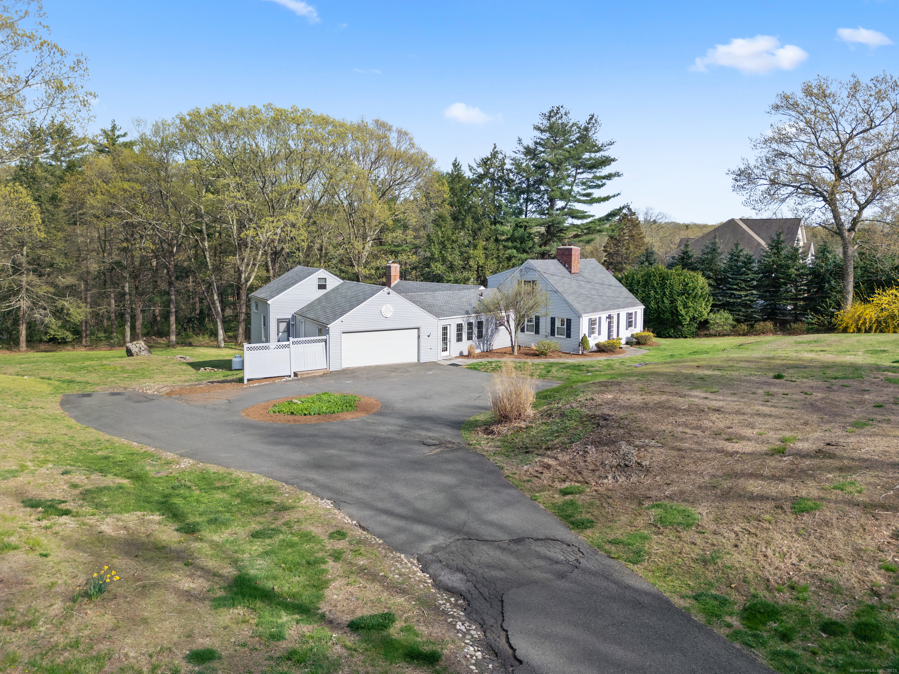 Property Photo: 486 Deercliff Road CT 06001