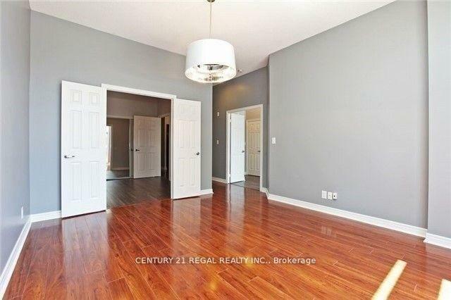 Property Photo: 225 Wellesley Street E 105 ON M4X 1X8
