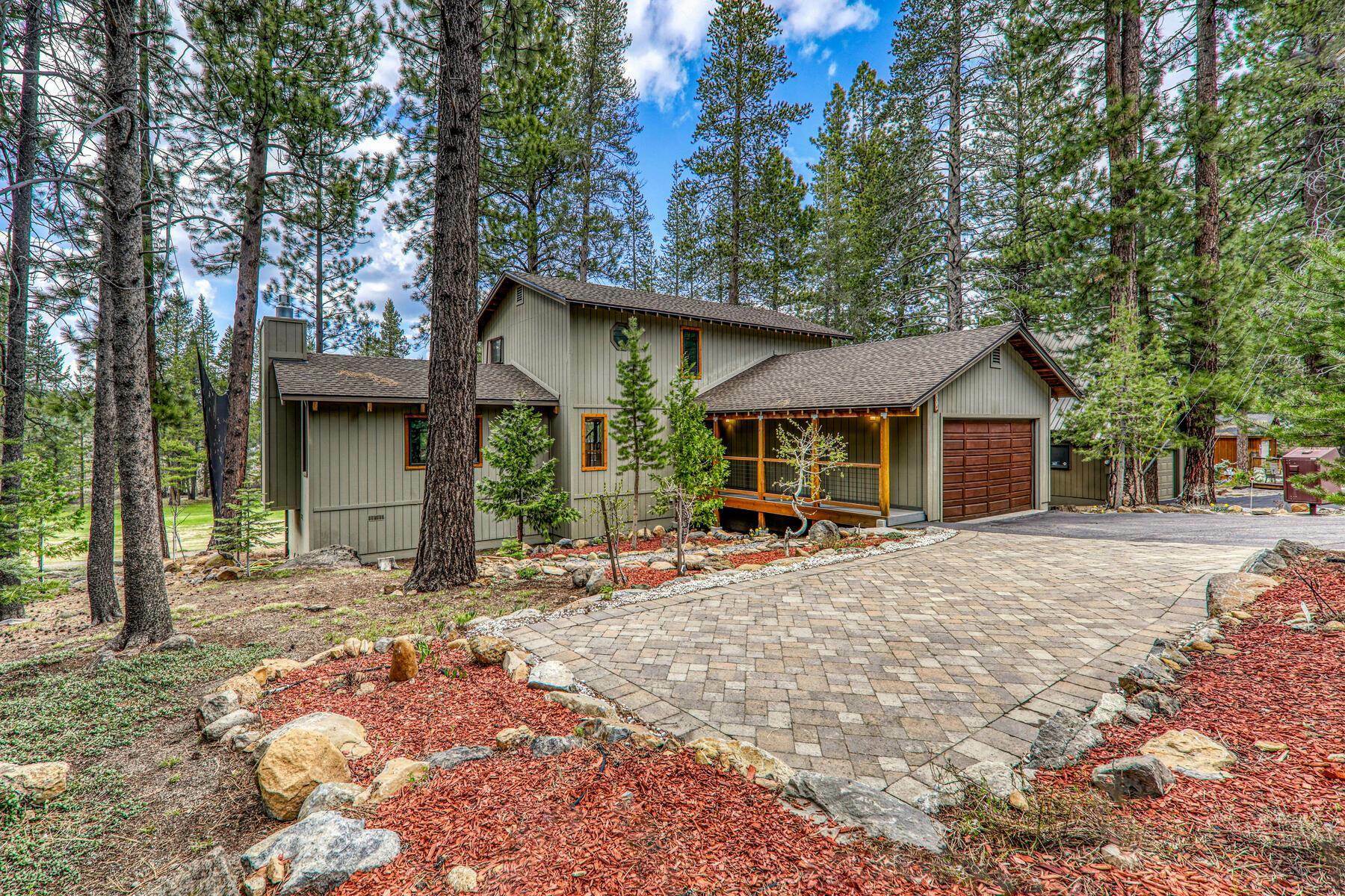 Property Photo: 10118 Reynold Way CA 96161-1800