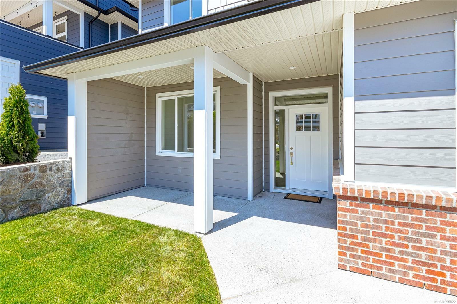Photo de la propriété: 1243 Ashmore Terr BC V9C 0S6