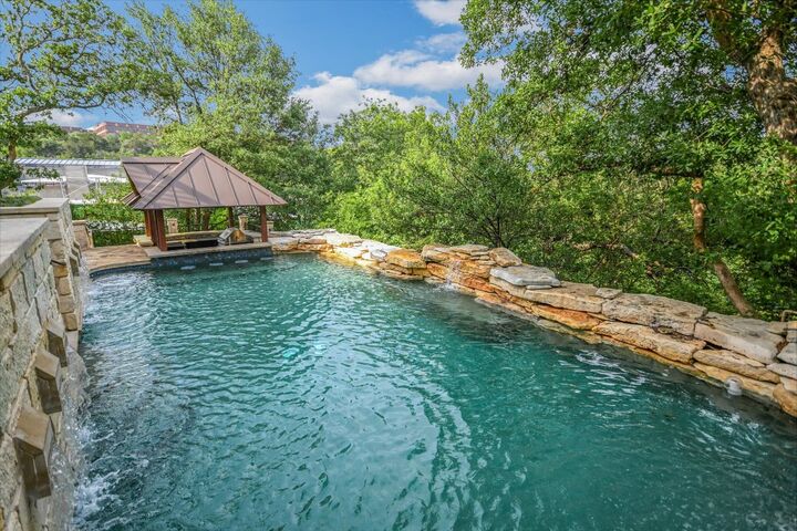 Property Photo:  1703 Brookhaven Drive  TX 78704 