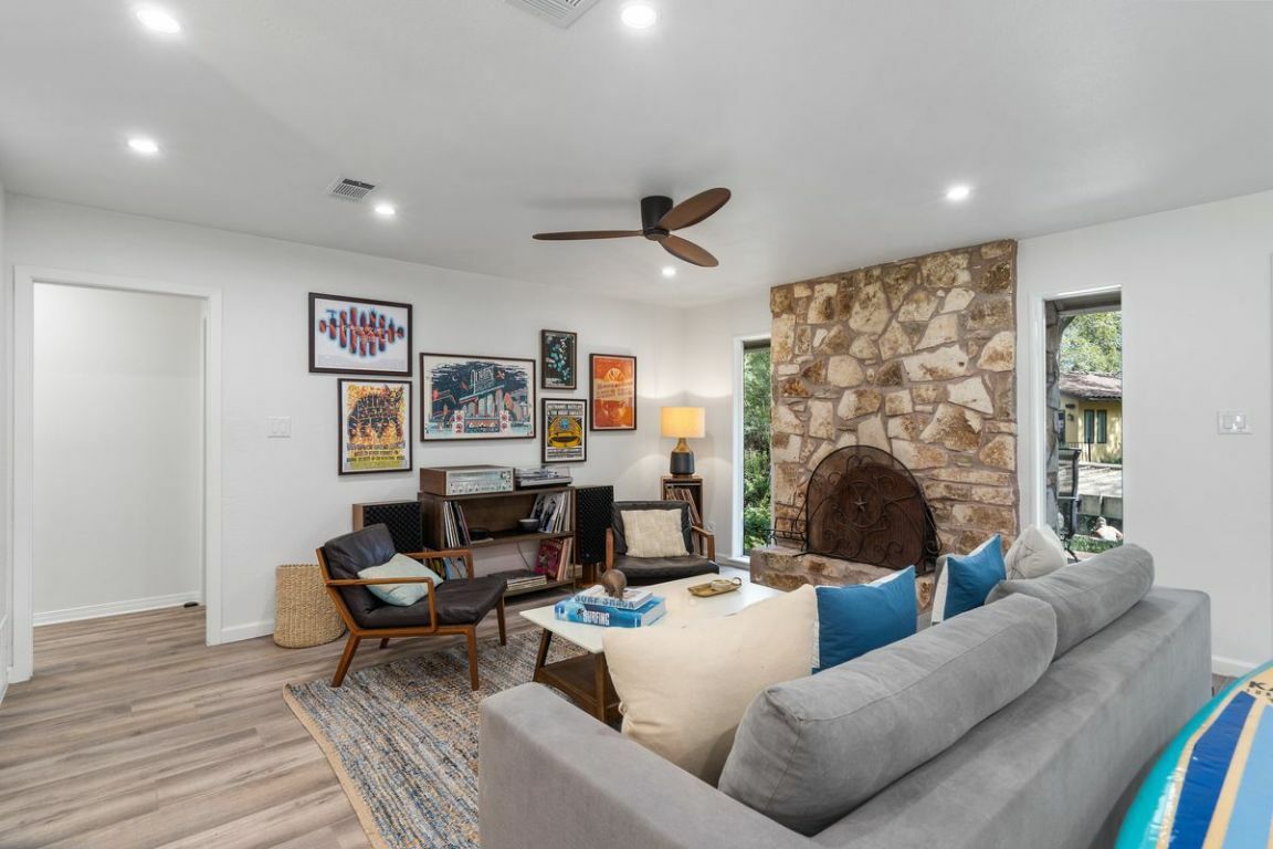 Property Photo: 6700 Troll Haven TX 78746