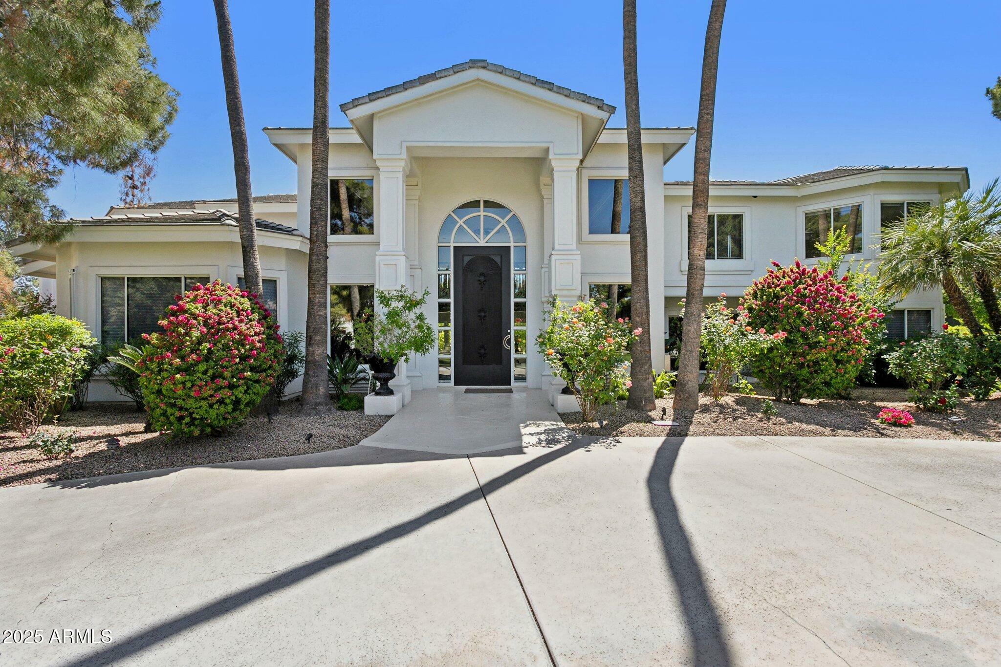 Property Photo: 6467 E Sierra Vista Drive AZ 85253