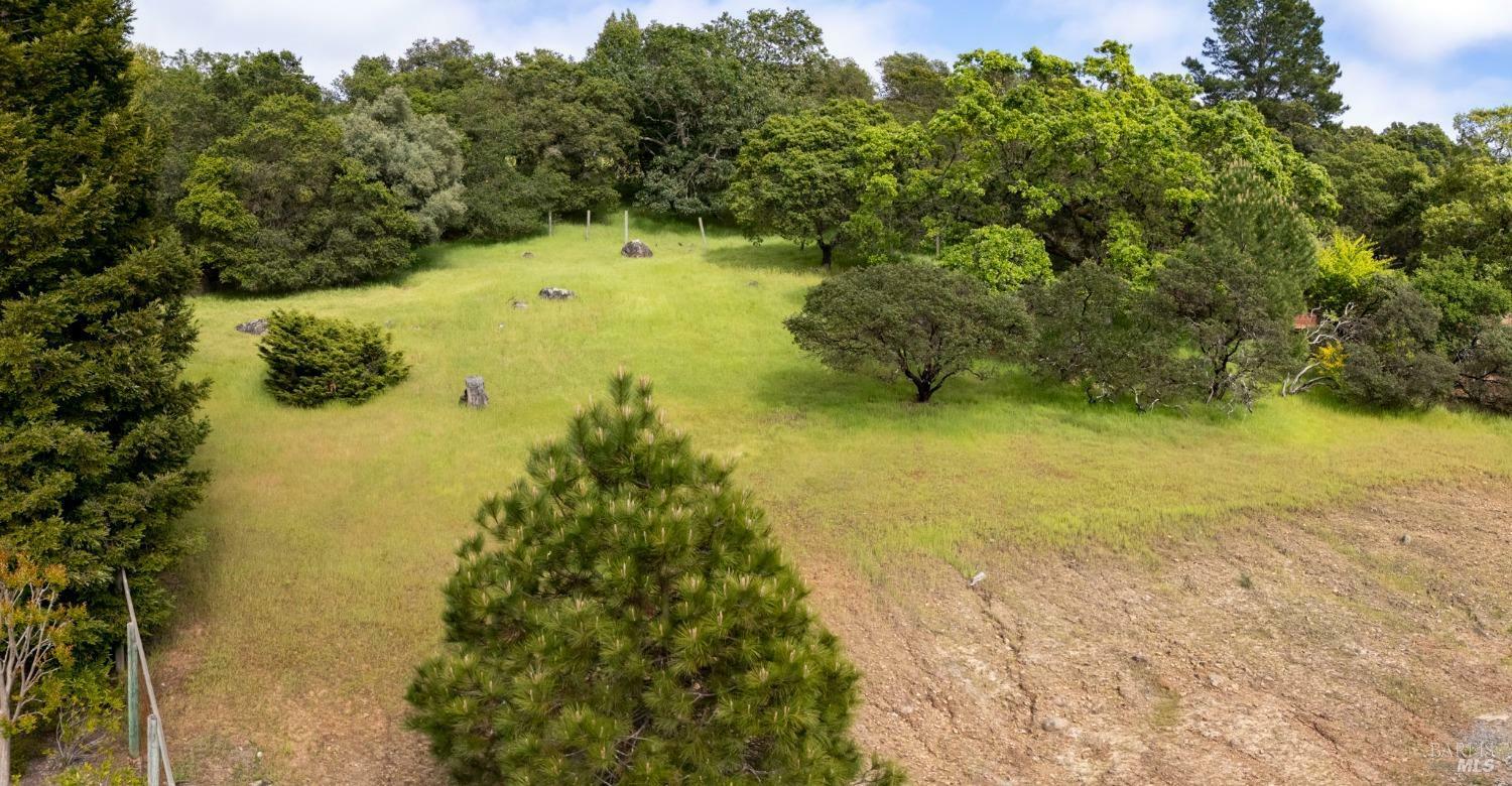 Property Photo: 2501 Incline Drive CA 95404
