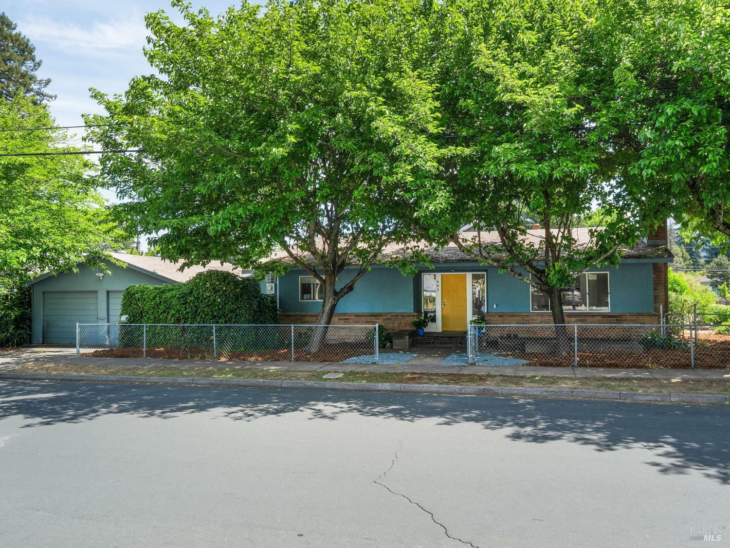 Property Photo: 605 N Pine Street CA 95482