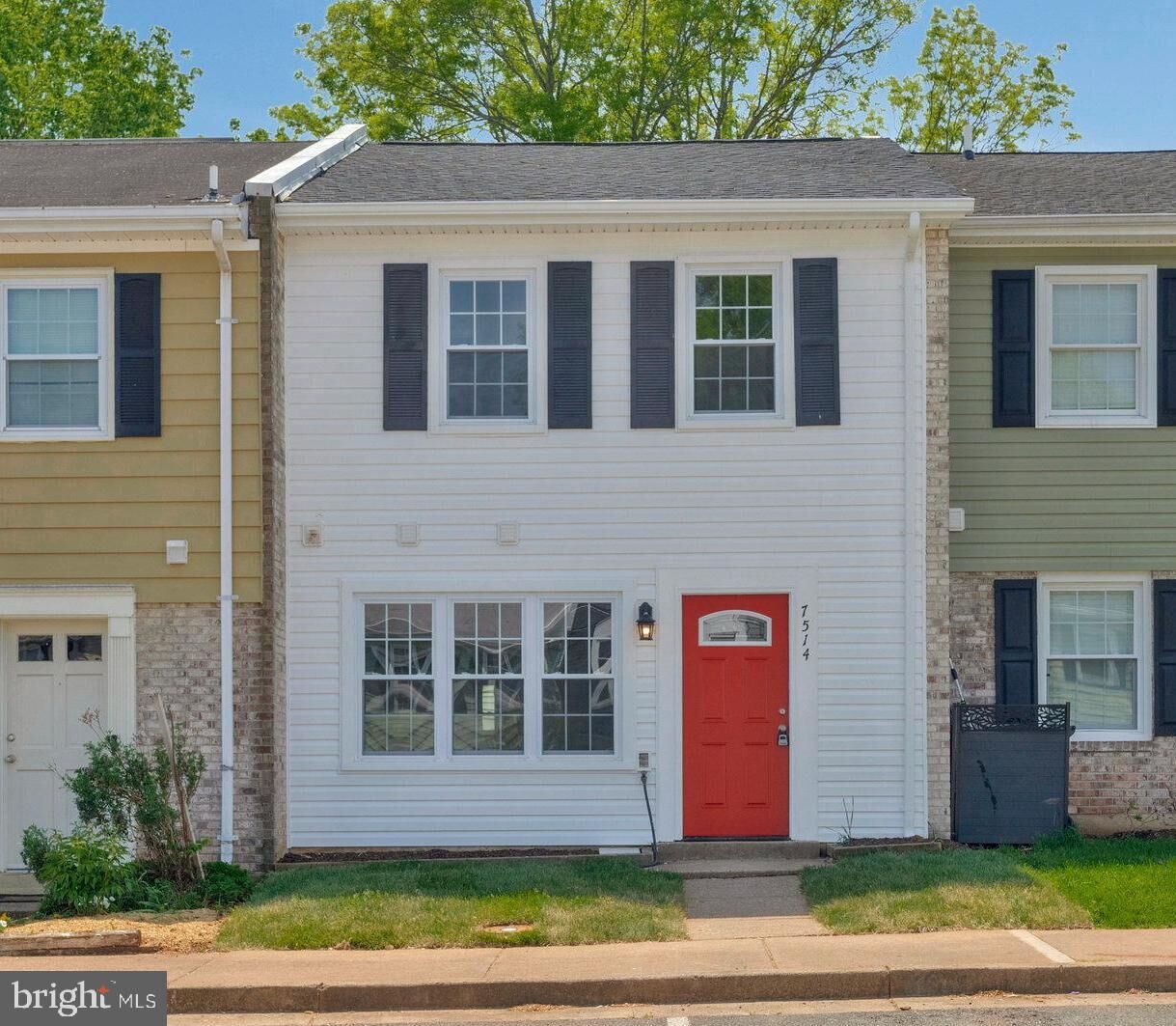 Property Photo:  7514 Whitehall Drive  VA 20111 