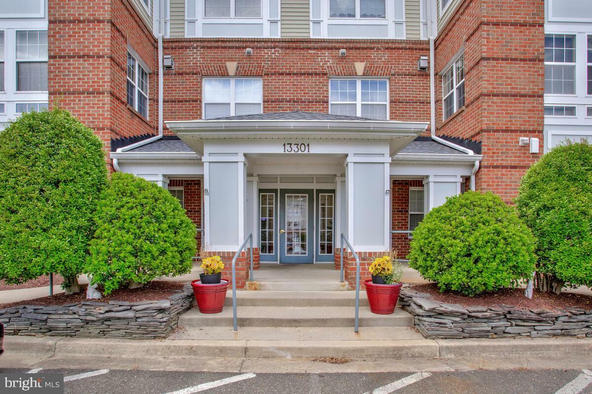 Property Photo: 13301 New Acadia Lane 207 MD 20774