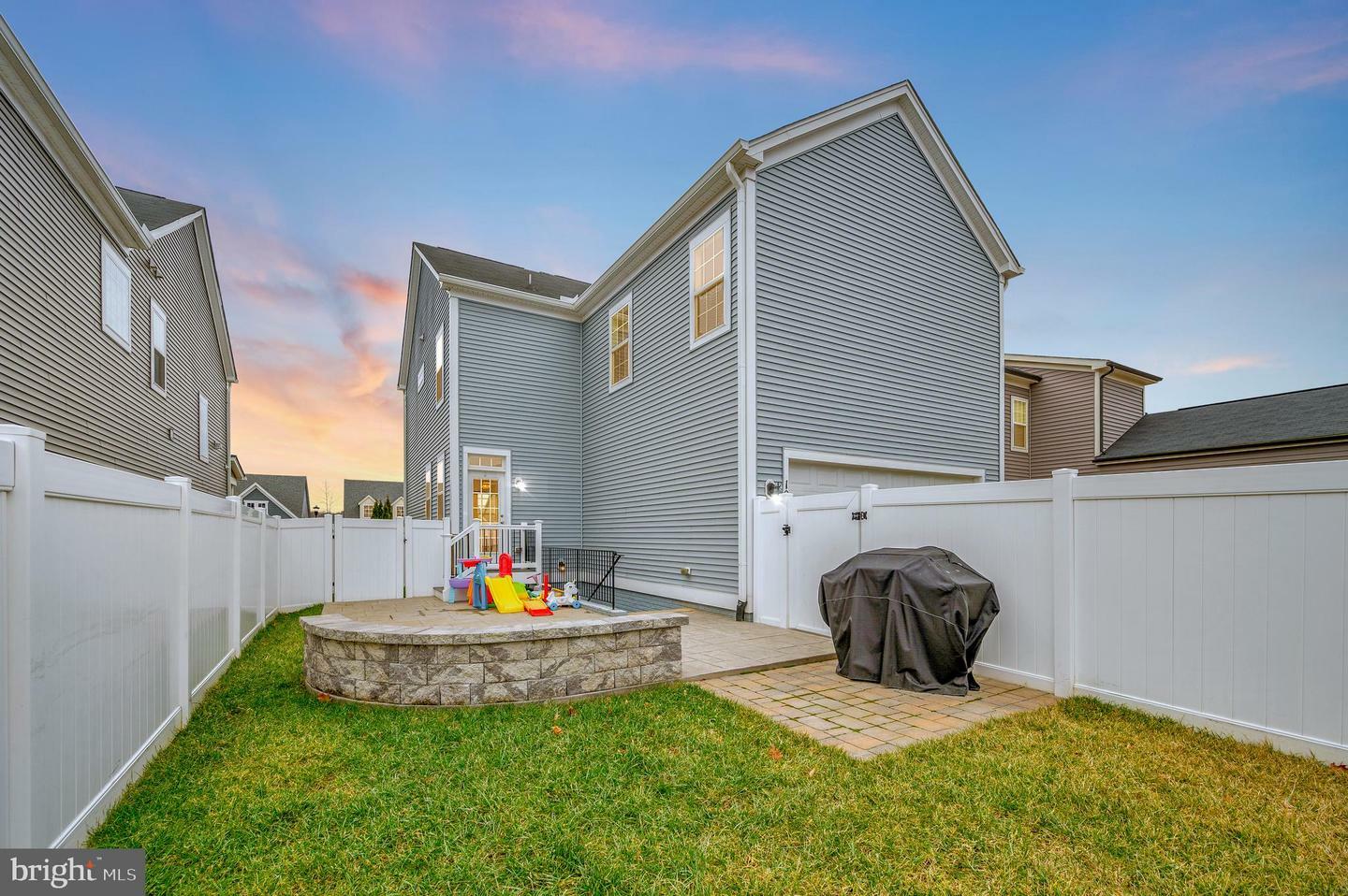 Property Photo: 1092 Aspen Road VA 22554